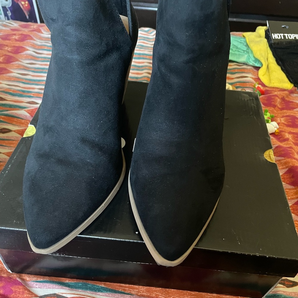 Torrid boots